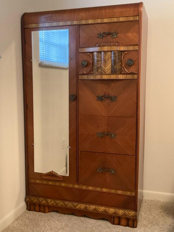 Sale Photo Thumbnail #32