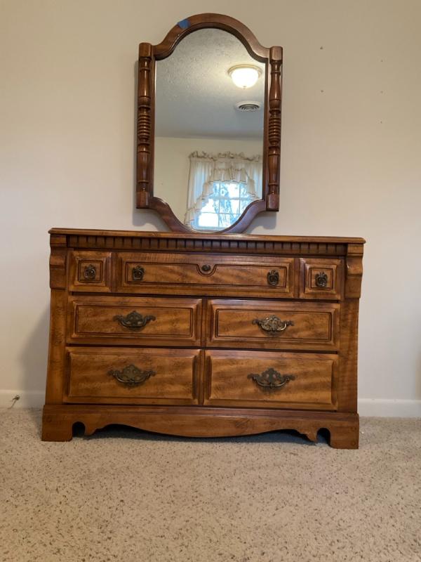 Sale Photo Thumbnail #50