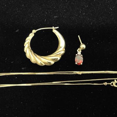 14k Gold Scrap (2.36 Grams Total - Inc Stones)