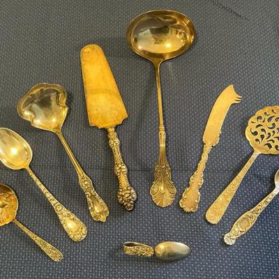 Ornate Sterling Silver Serving Pieces & Flatware incl. Kirk & Stieff (551 Grams)