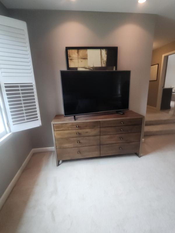 Sale Photo Thumbnail #48