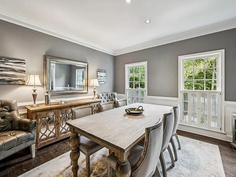 Sale Photo Thumbnail #17