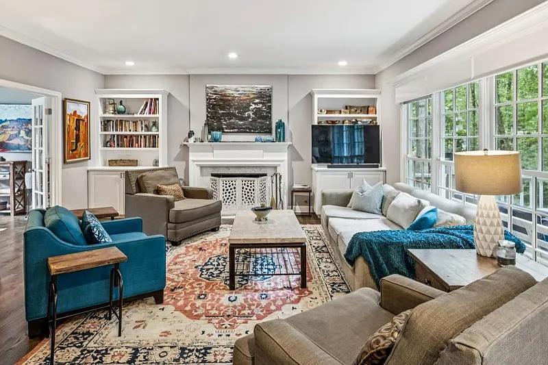 Sale Photo Thumbnail #7