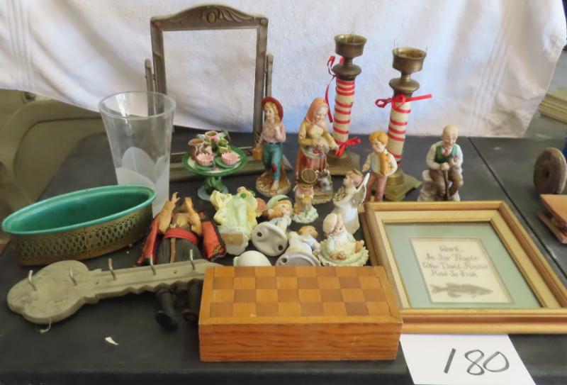 Sale Photo Thumbnail #570