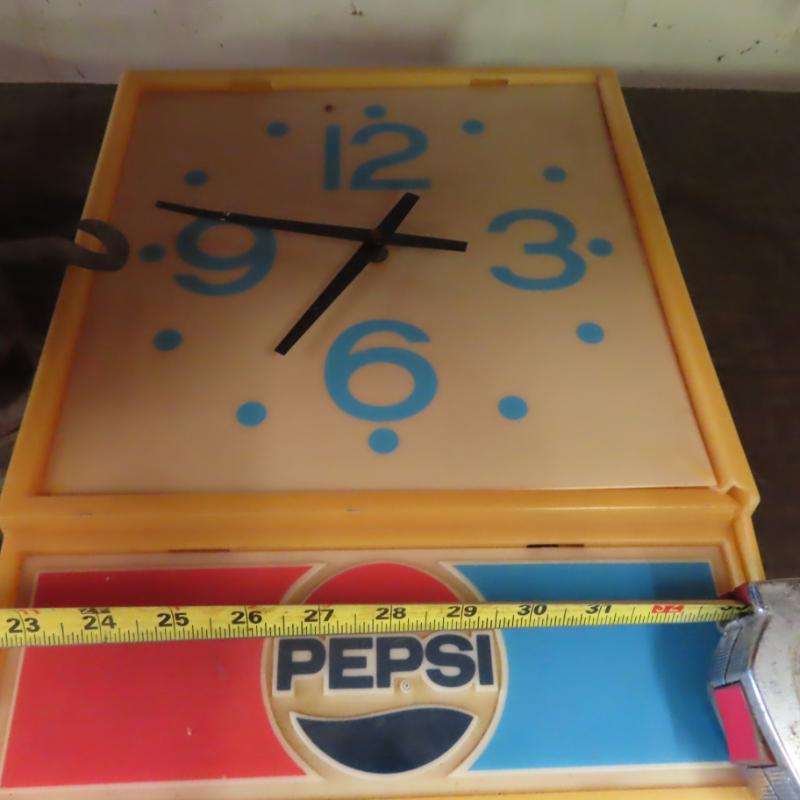 Sale Photo Thumbnail #195