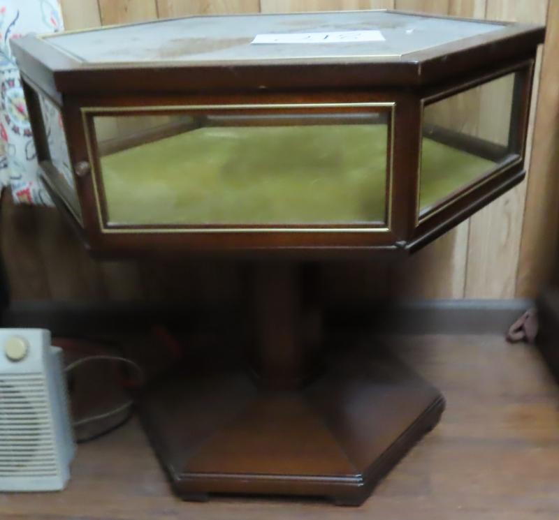 Sale Photo Thumbnail #698