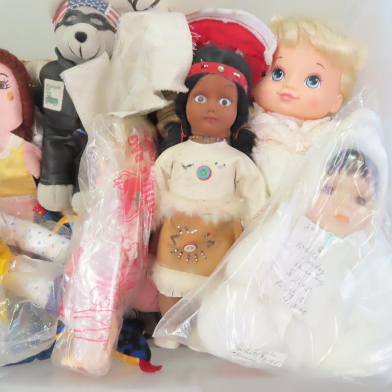 Sale Photo Thumbnail #198