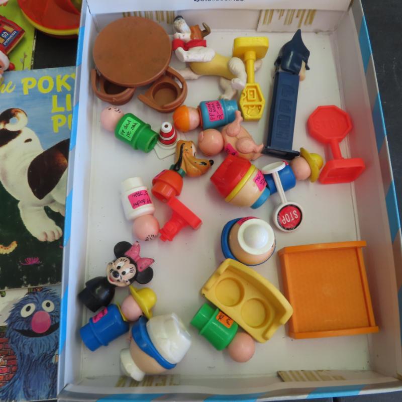 Sale Photo Thumbnail #588