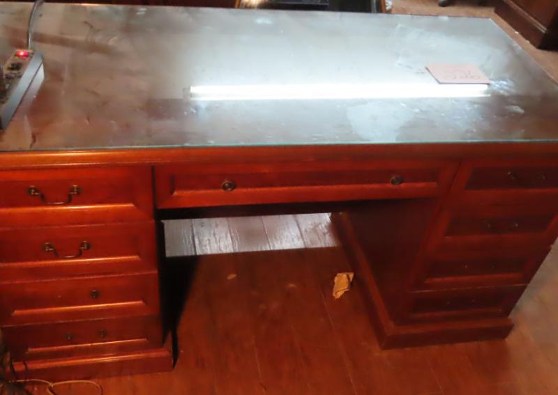 Sale Photo Thumbnail #729