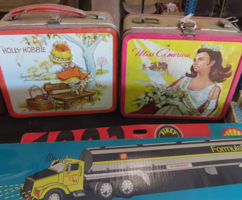 Sale Photo Thumbnail #611