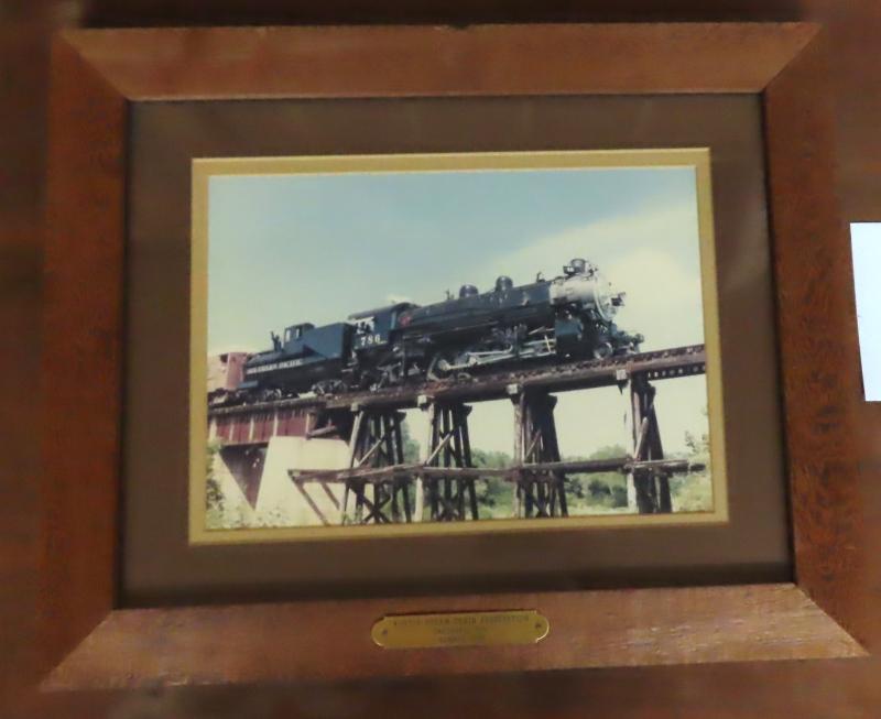 Sale Photo Thumbnail #690