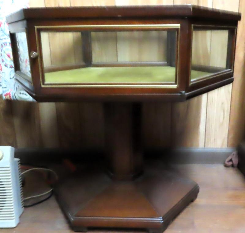 Sale Photo Thumbnail #696