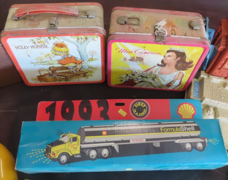 Sale Photo Thumbnail #610