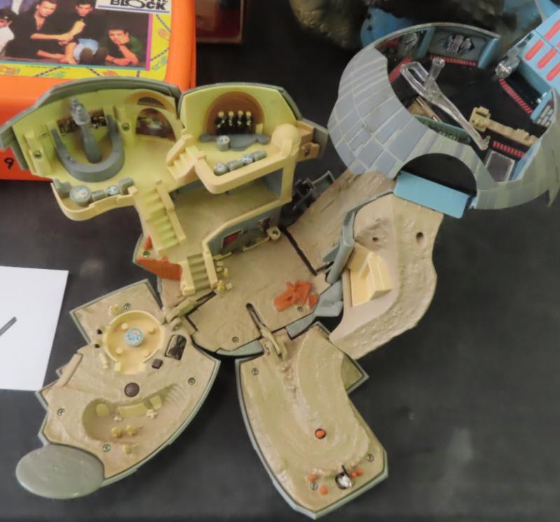 Sale Photo Thumbnail #554