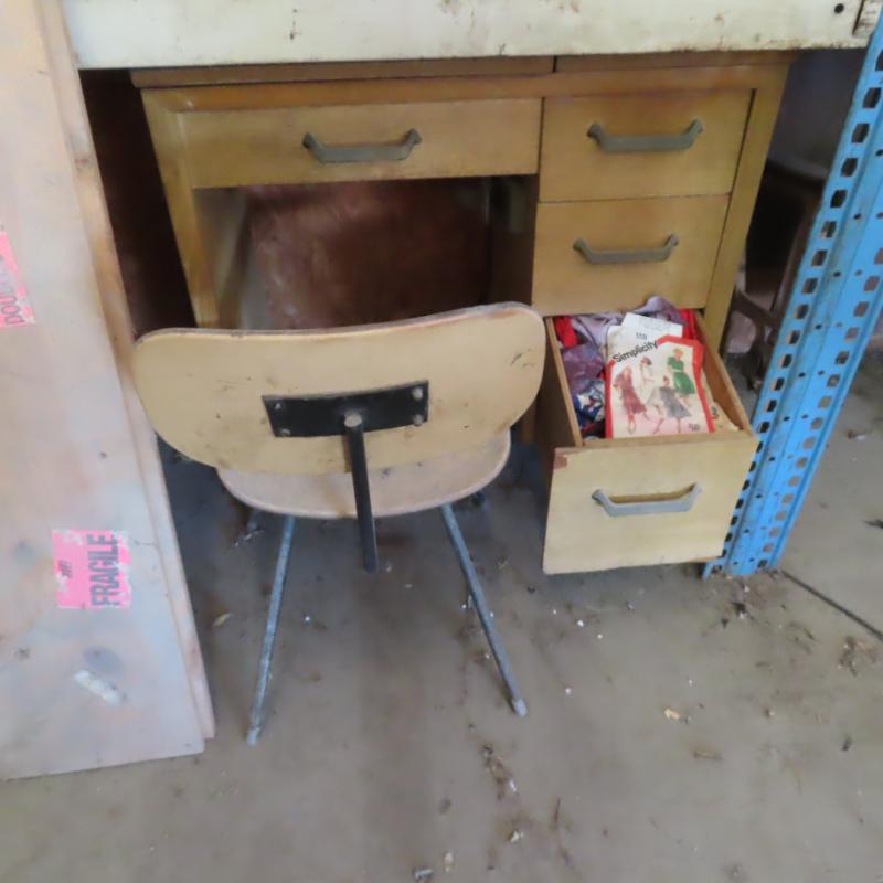 Sale Photo Thumbnail #653