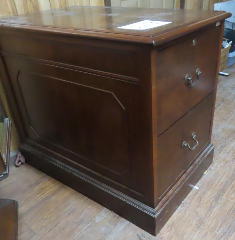 Sale Photo Thumbnail #703