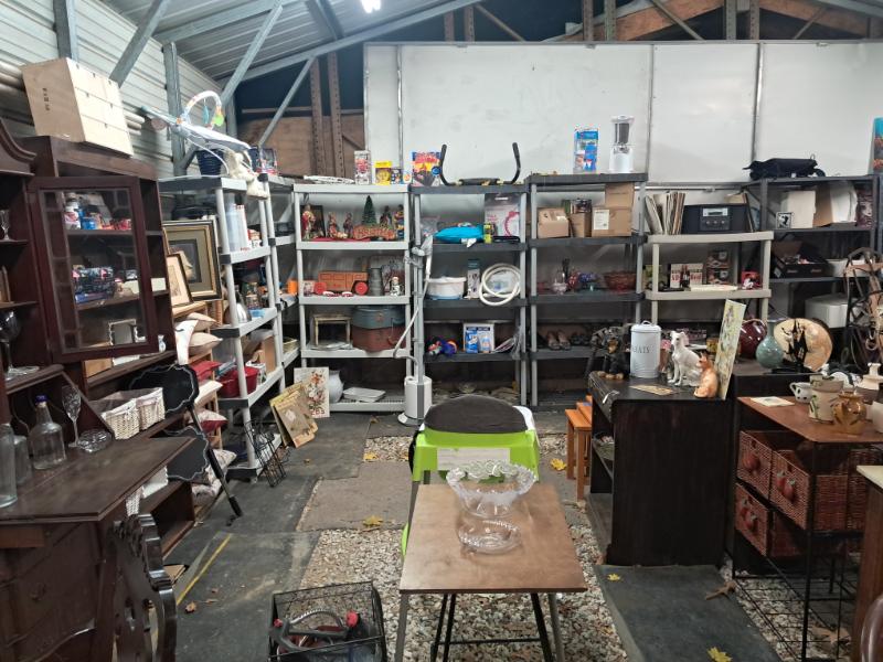 Sale Photo Thumbnail #3