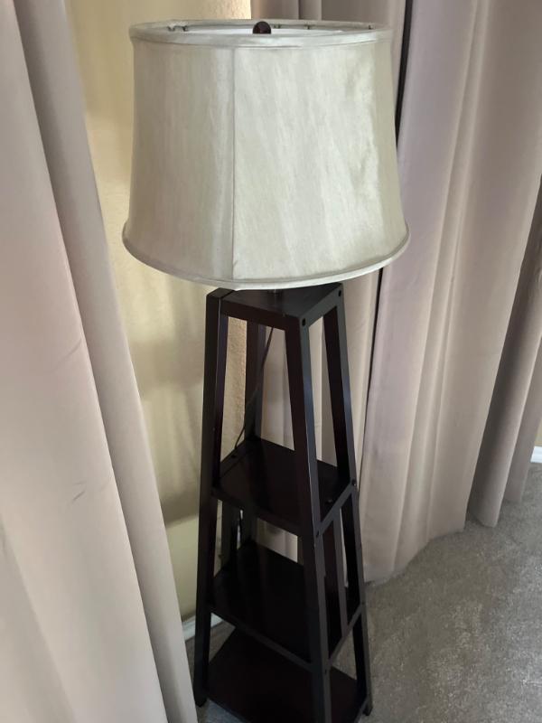 Sale Photo Thumbnail #817