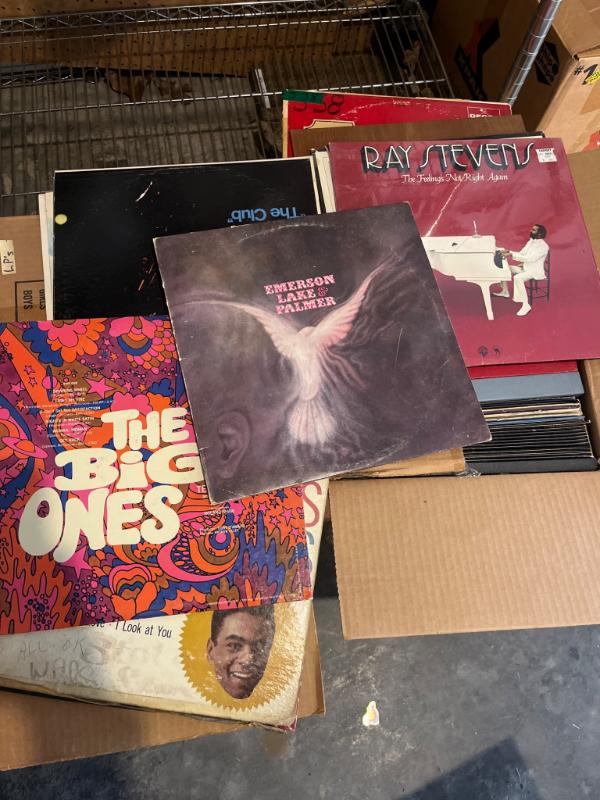 Sale Photo Thumbnail #892