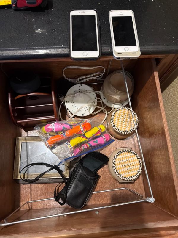 Sale Photo Thumbnail #399