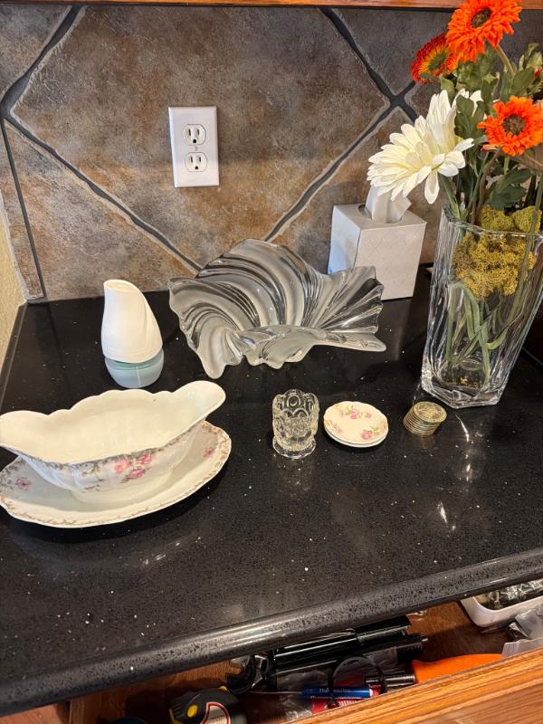 Sale Photo Thumbnail #633