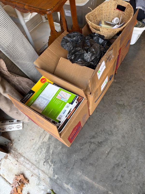 Sale Photo Thumbnail #976