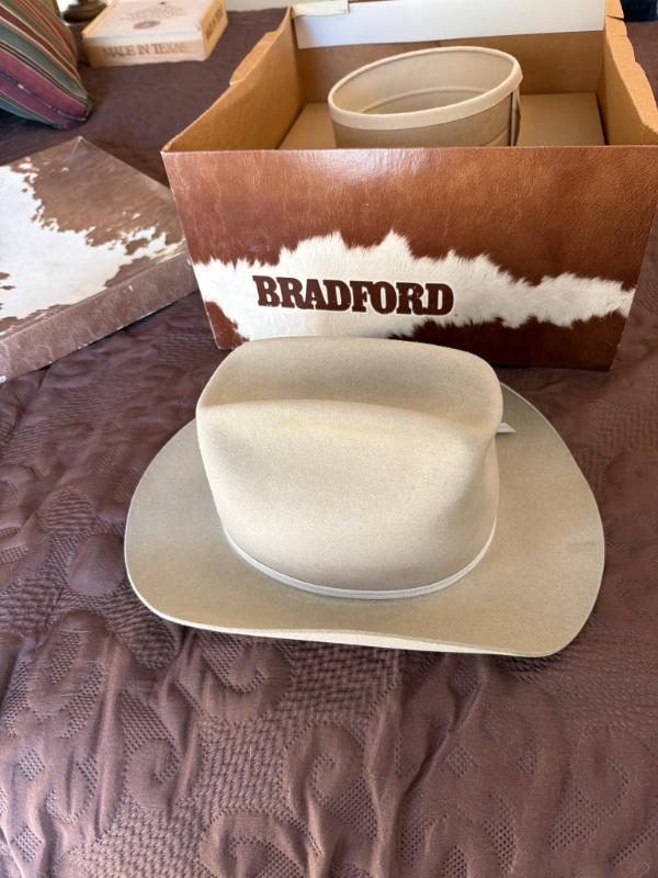 Sale Photo Thumbnail #495