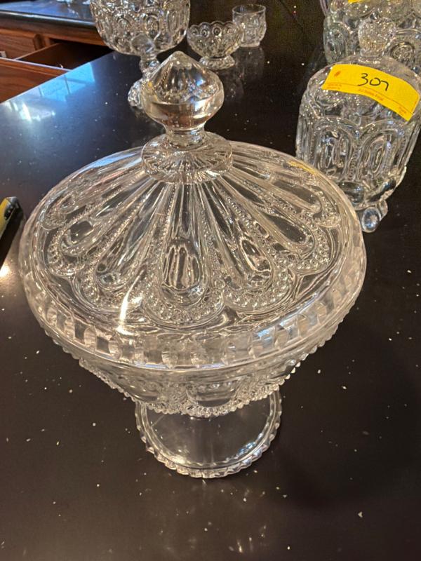 Sale Photo Thumbnail #571