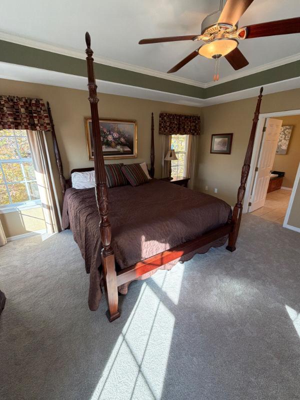 Sale Photo Thumbnail #498