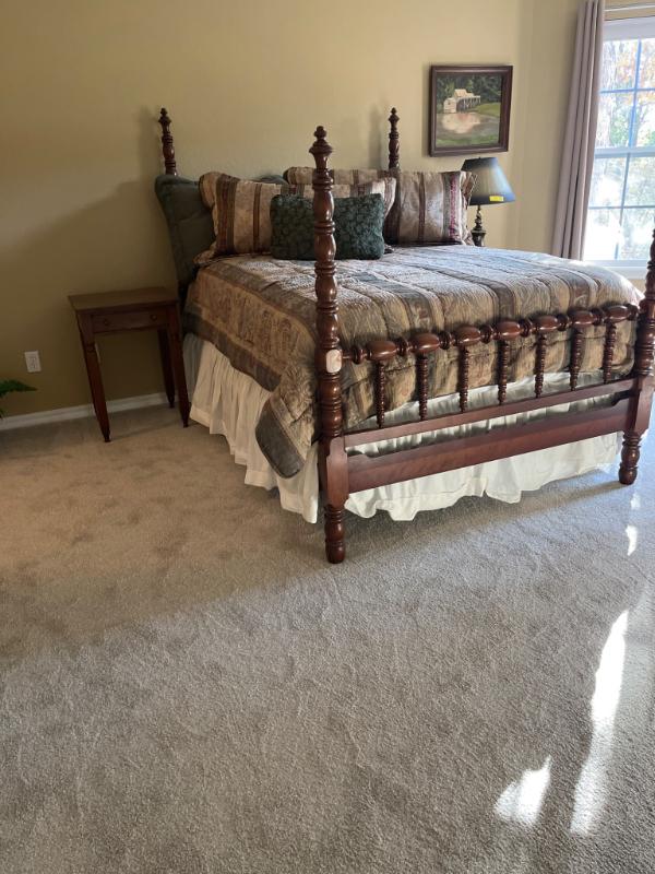 Sale Photo Thumbnail #822