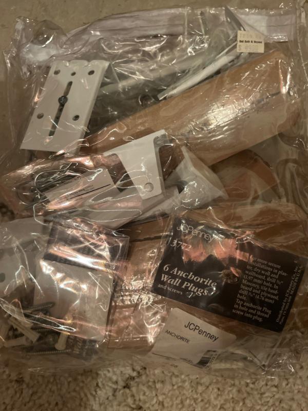 Sale Photo Thumbnail #679