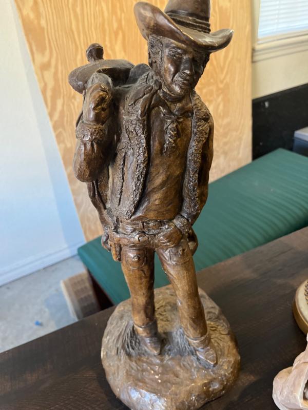 Sale Photo Thumbnail #938