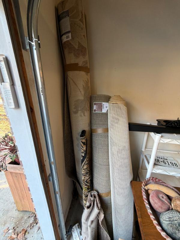 Sale Photo Thumbnail #981