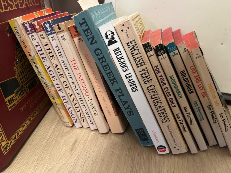 Sale Photo Thumbnail #733