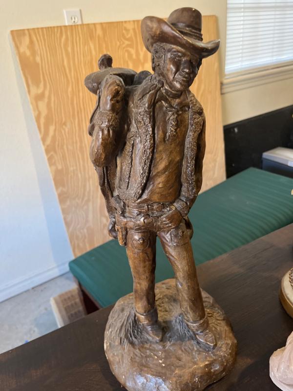 Sale Photo Thumbnail #939