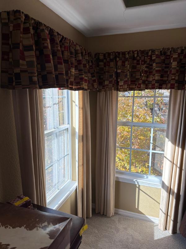 Sale Photo Thumbnail #515