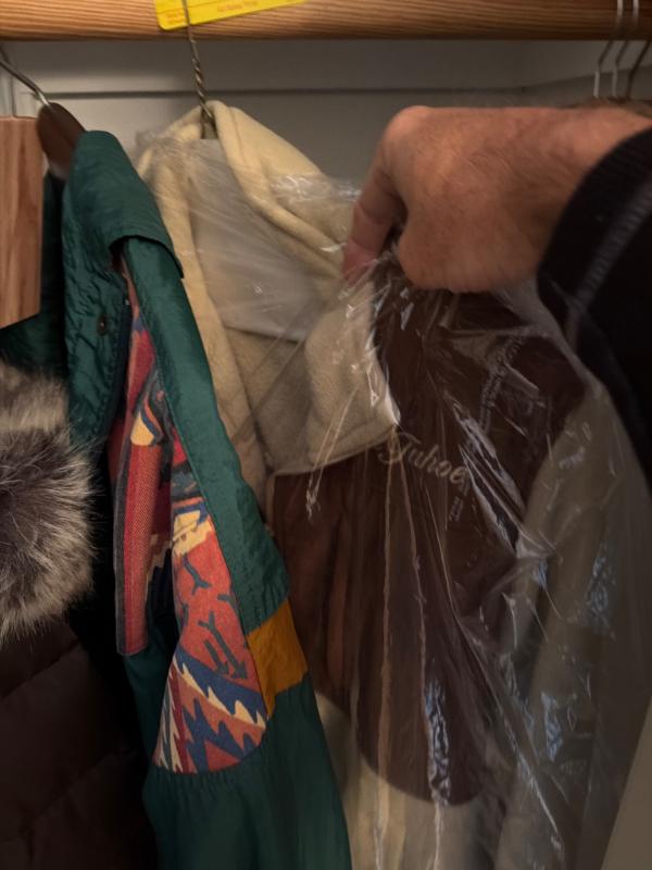 Sale Photo Thumbnail #415