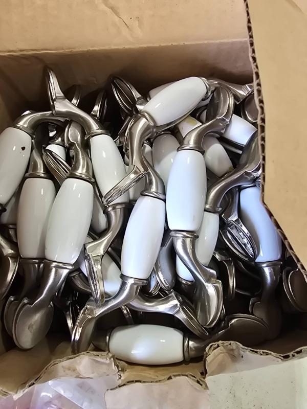 Sale Photo Thumbnail #170