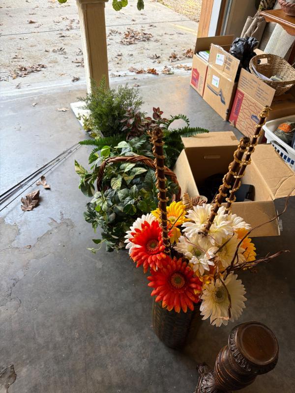 Sale Photo Thumbnail #973