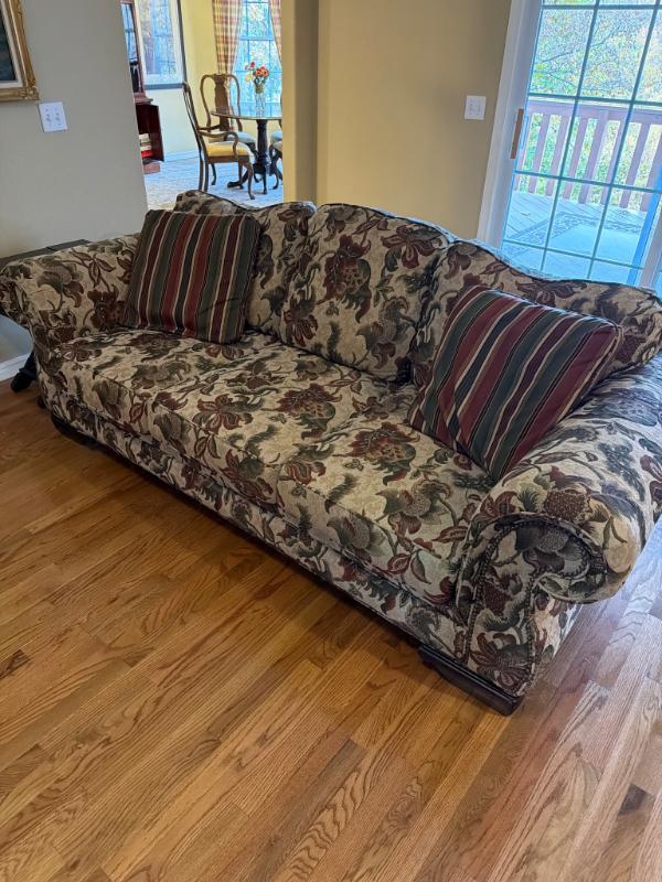 Sale Photo Thumbnail #367