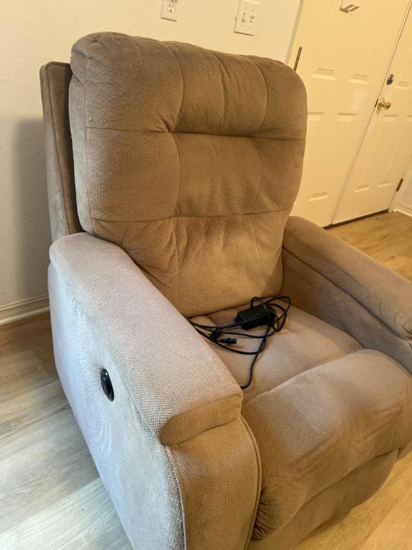 Sale Photo Thumbnail #749