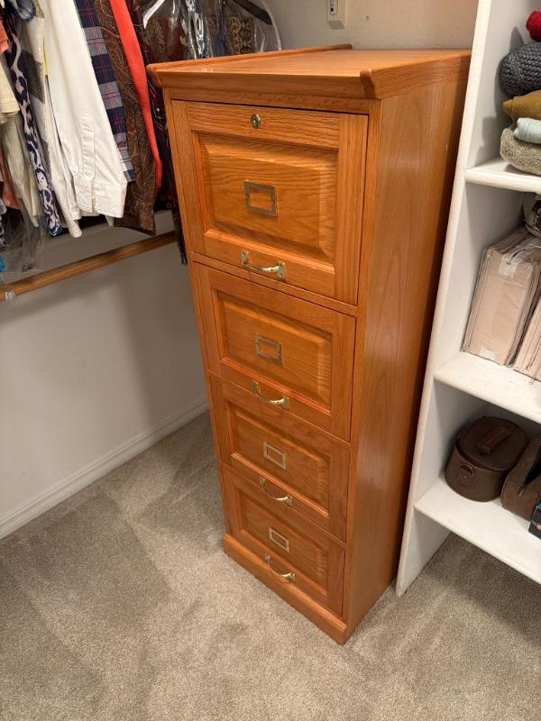 Sale Photo Thumbnail #536