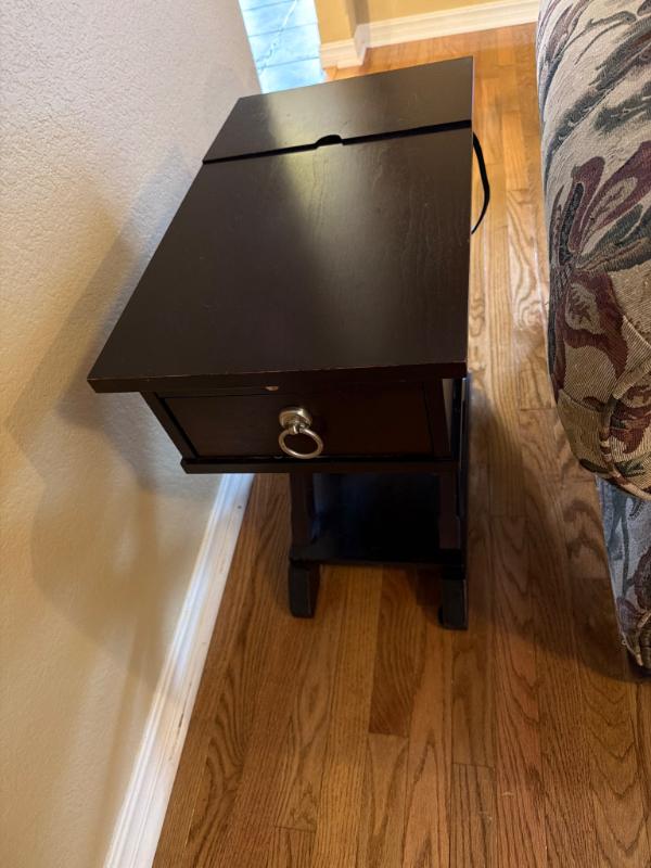 Sale Photo Thumbnail #372