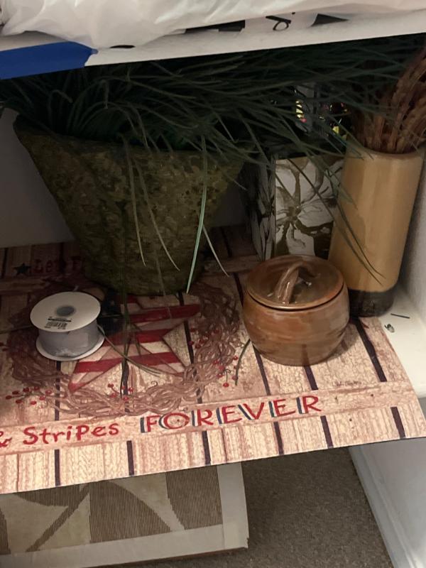 Sale Photo Thumbnail #840