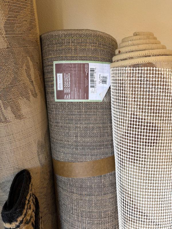 Sale Photo Thumbnail #982