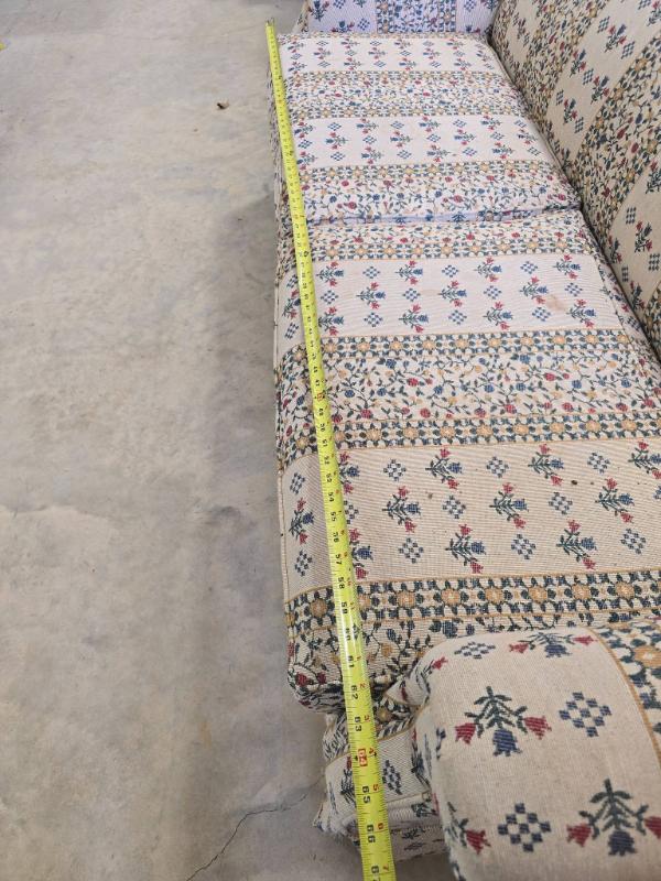 Sale Photo Thumbnail #263