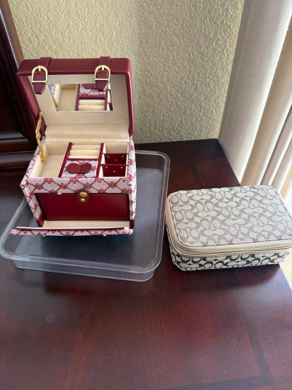 Sale Photo Thumbnail #482