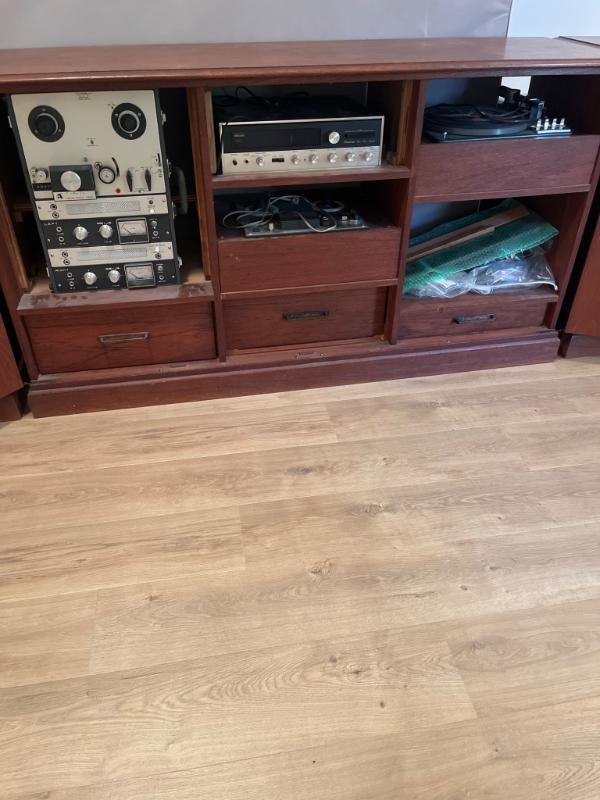 Sale Photo Thumbnail #740