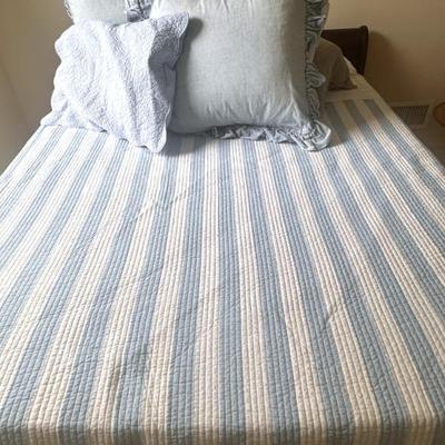 Sale Photo Thumbnail #97