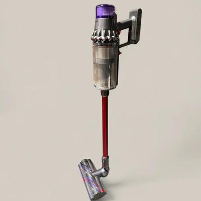 Dyson Cordless Vacuum Cleaner & Attachments Like New 